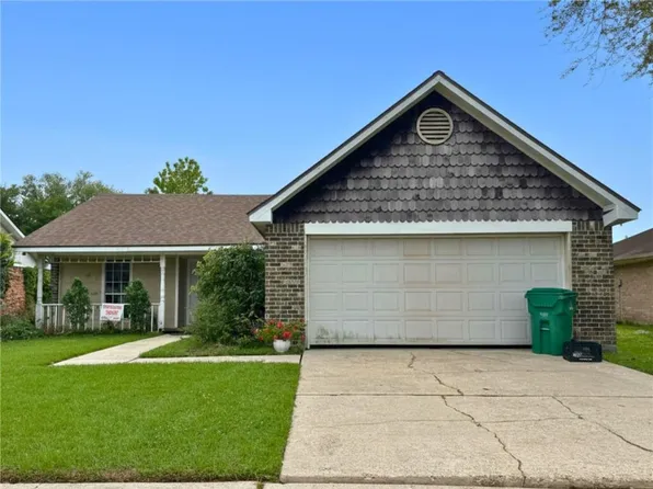 2733 Acorn St, Marrero, LA 70072