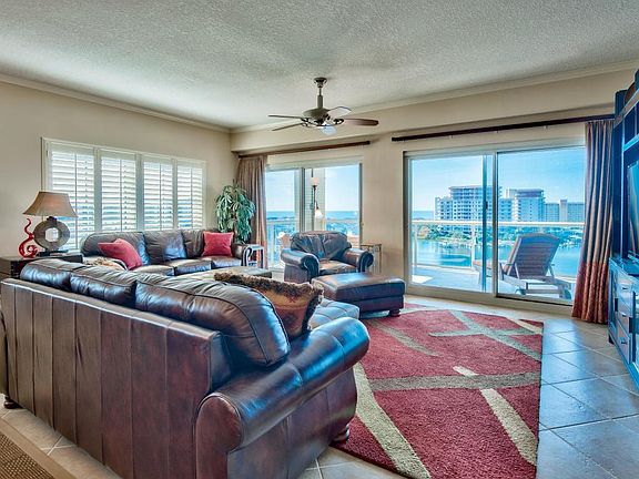 2nd image of 770 Harbor Blvd Unit 6B
