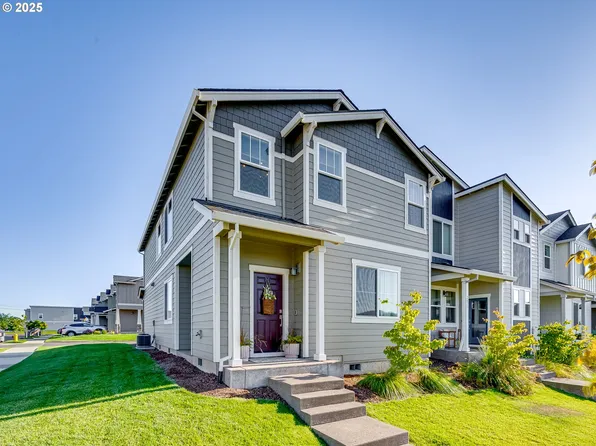 2671 NW Gregory Dr, McMinnville, OR 97128