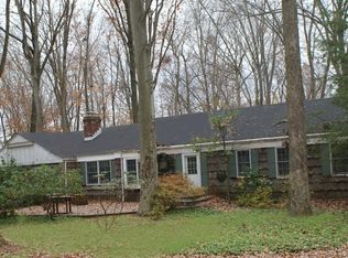 523 Stratford Ln, Branchburg, NJ 08876