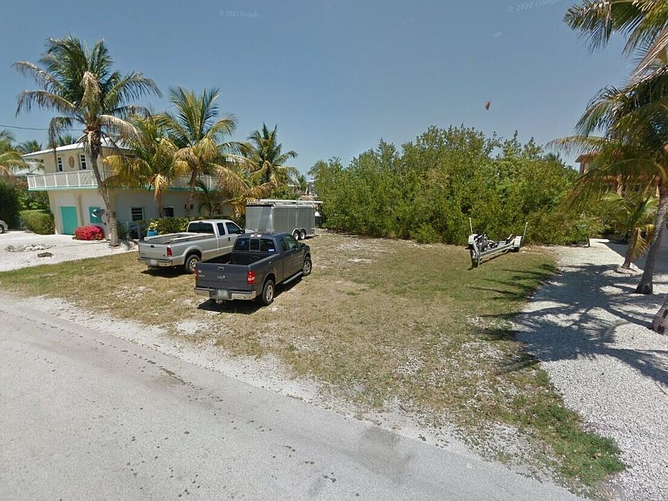 1st image of 155 Gulfview Dr
