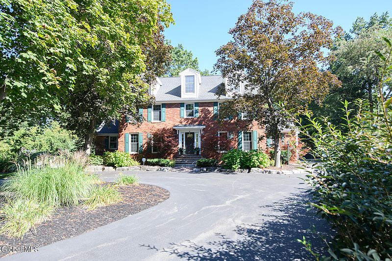 2nd image of 3275 E Lydius Street