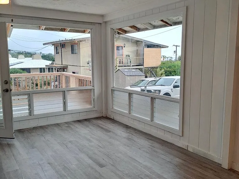 Kalani St — Photo 6