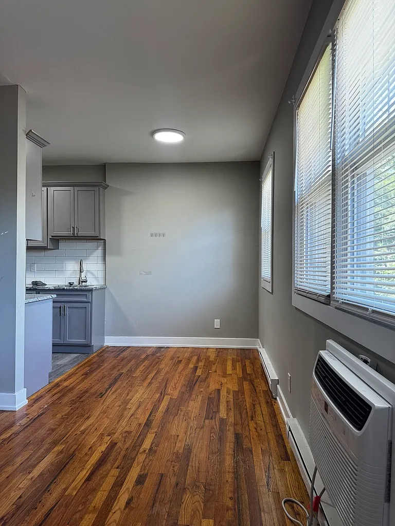 1 bed, $1,900 — Photo 4