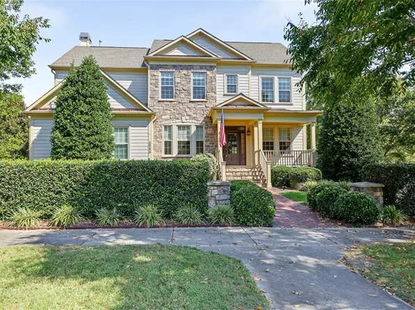 2089 Kittridge Dr, Virginia Beach, VA 23456