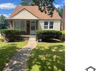 19401 Huntington Rd, Detroit, MI 48219