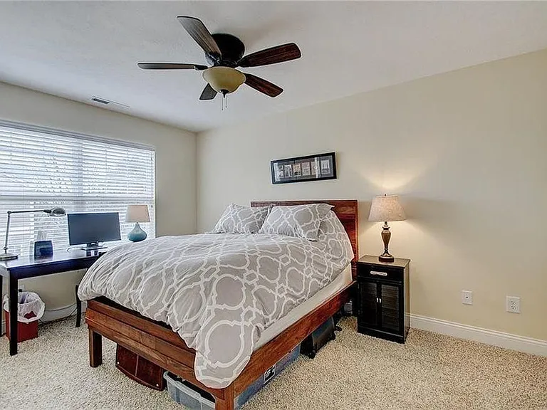 333 Alden Way — Photo 6