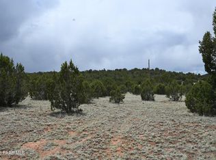 11 W Ridge Dr, Seligman, AZ 86337