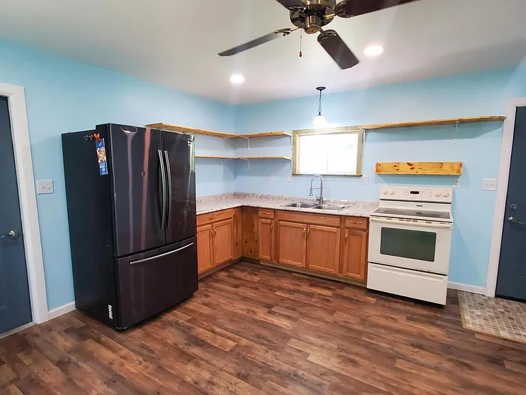 20499 Twin Lakes Dr — Photo 7