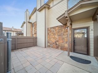 6512 S Memorial Dr #18A, Tulsa, OK 74133