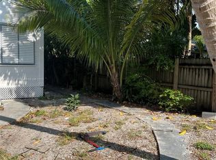 9720 NW 2nd Ave #2, Miami, FL 33150