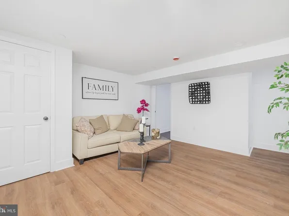 (undisclosed Address), Laurel, MD 20707