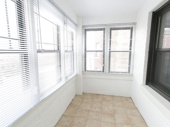 Dining/Living room