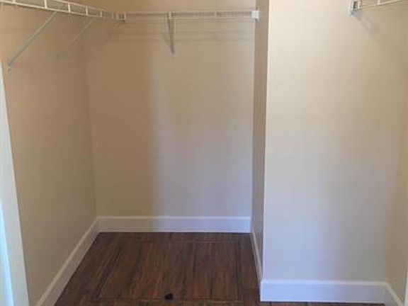 4th image of 2321 Sturnella Ln
