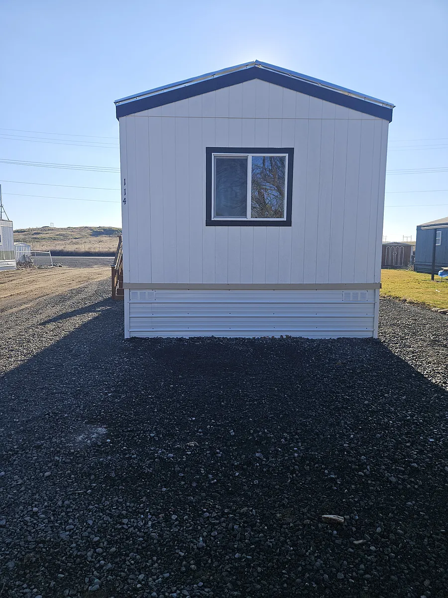 Building Photo - 200 W Hawthorne St #114