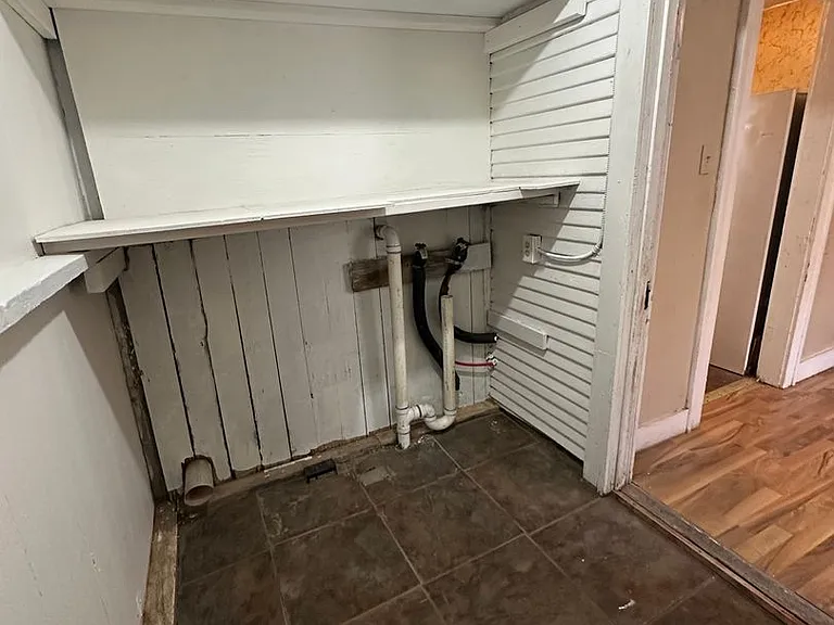 1112 S Hayden St — Photo 6