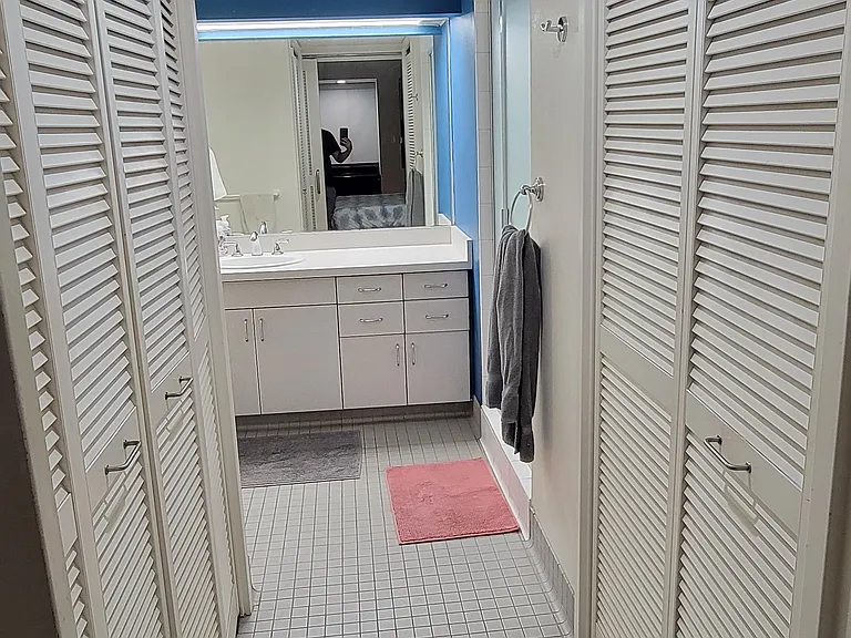 545 Queen St #539 — Photo 10