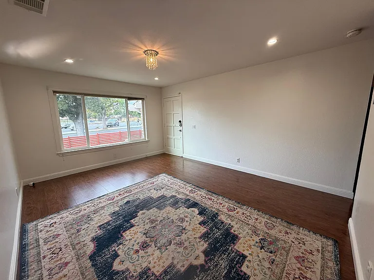 2739 Sugarplum Dr — Photo 13