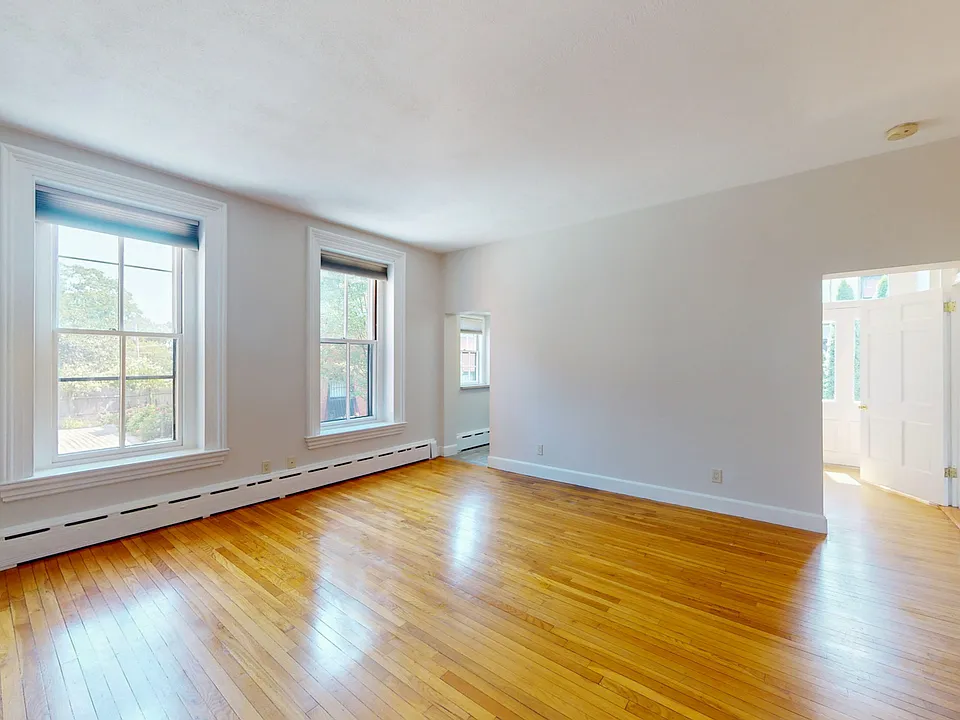 789 E Broadway #1C