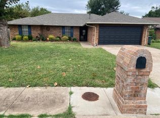 1318 W Gemini Rd, Edmond, OK 73003