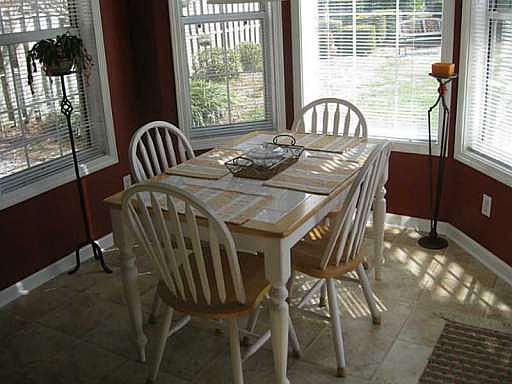 5th image of 268 Colony Center Dr