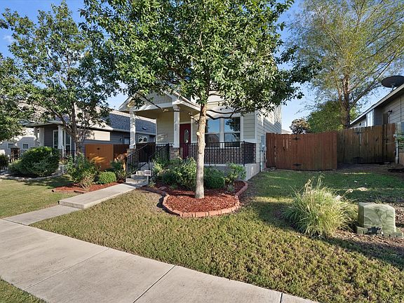 3rd image of 452 S Brook Dr
