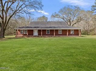 17837 Highway 63, Moss Point, MS 39562