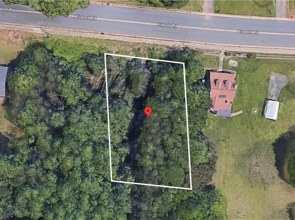 3113 Airport Rd, Winston Salem, NC 27105