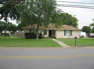 200 Lakeway Dr, Georgetown, TX 78628