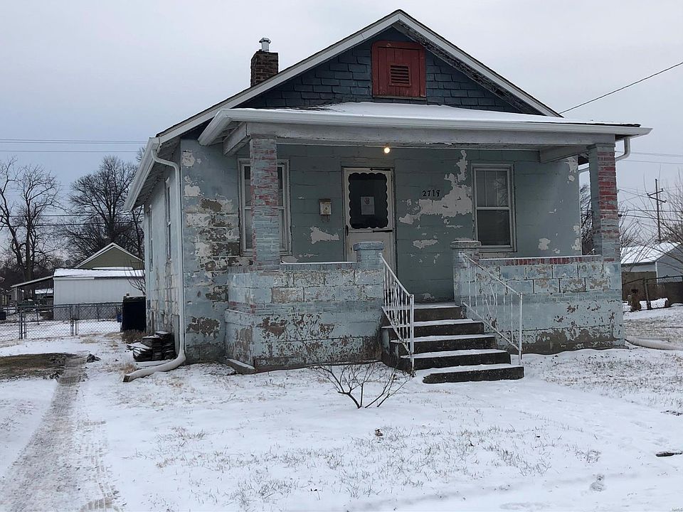 1st image of 2719 W 22nd St