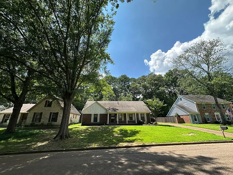 2159 New Meadow Dr — Photo 3