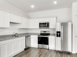 Beacon at Arbours Townhomes, Ruskin, FL 33570
