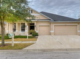 7247 Derwent Glen Cir, Land O Lakes, FL 34637