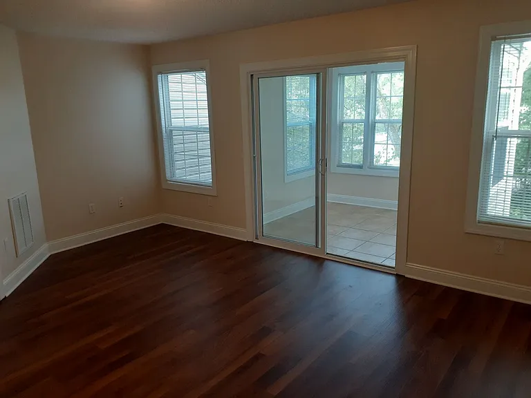 340 Huff Heritage Ln — Photo 5