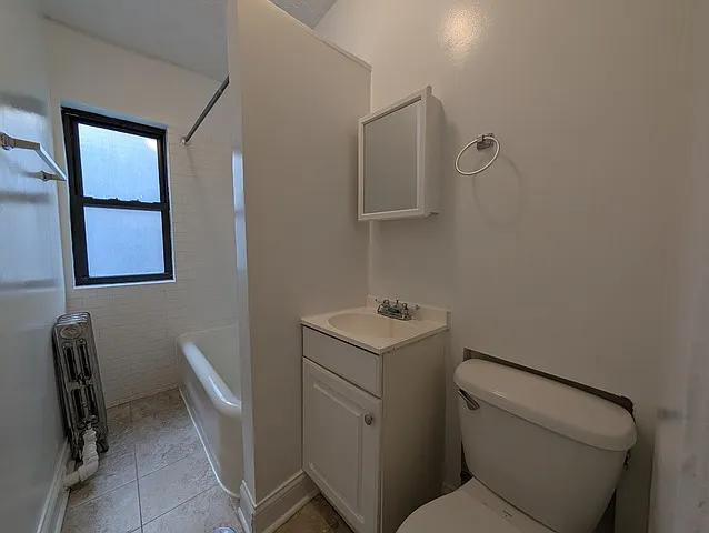 5425 N Kenmore Ave #105 — Photo 11