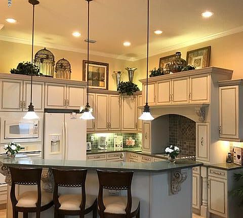 3rd image of 530 Olympic Cir