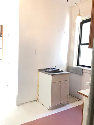 Rented by Jetrem, LLC | media 11