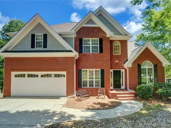 6005 Lake Windsor Pkwy, Buford, GA 30518