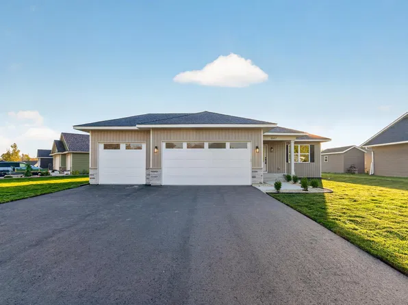 6667 Cedar Hills Dr, Cannon Falls, MN 55009