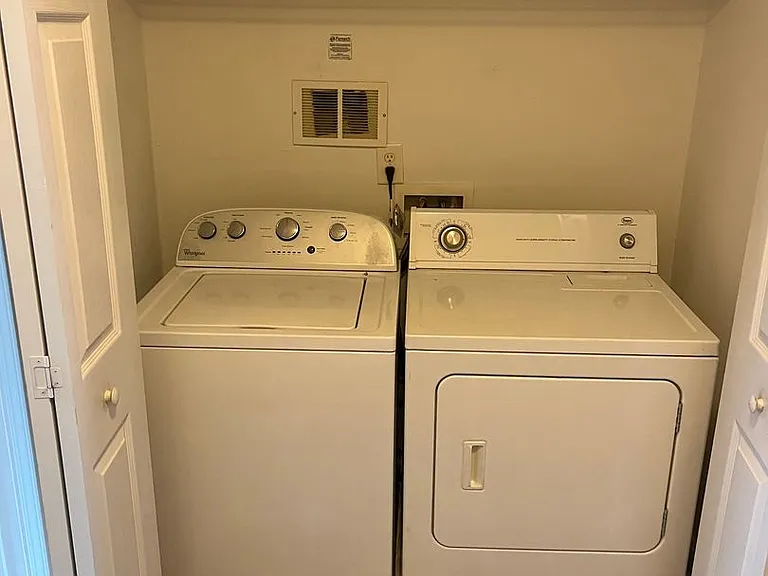 11838 Shoemaker Ct — Photo 19
