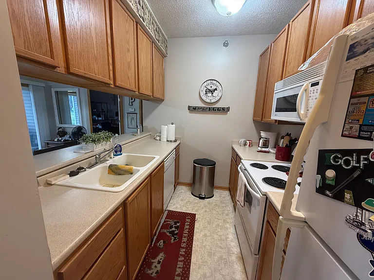 1360 SE Florence Dr #50 — Photo 5