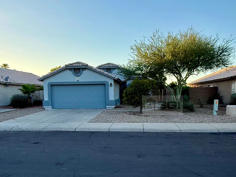 13200 W Desert Ln — Photo 1