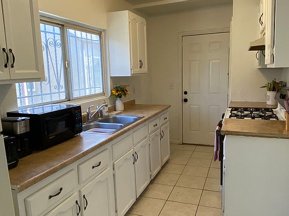 5th image of 644 W 81st St #4