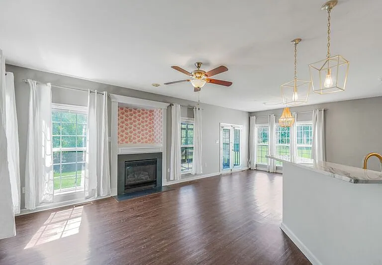 2408 Ruffin Dr — Photo 17