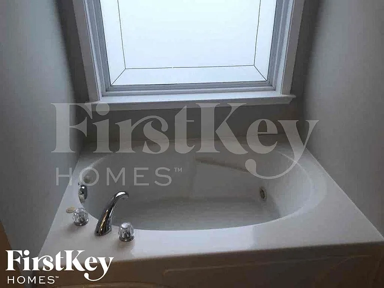 7368 Taloga Ln — Photo 15