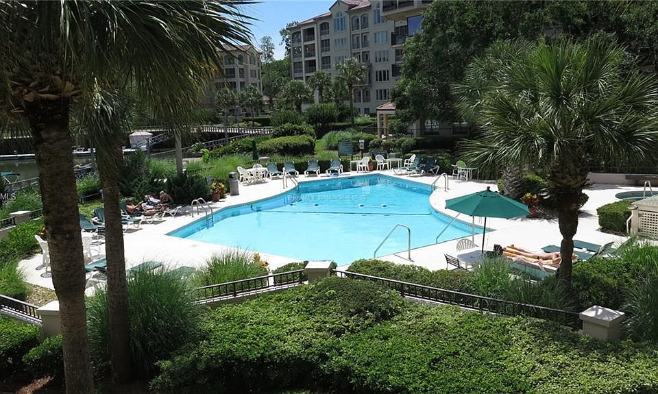 1st image of 7 Shelter Cove Ln