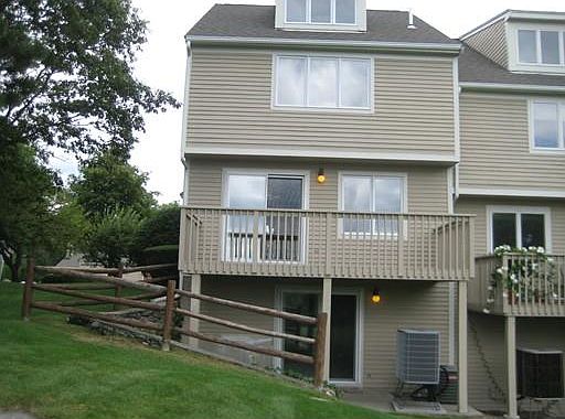 2nd image of 2007 Lewis O Gray Dr