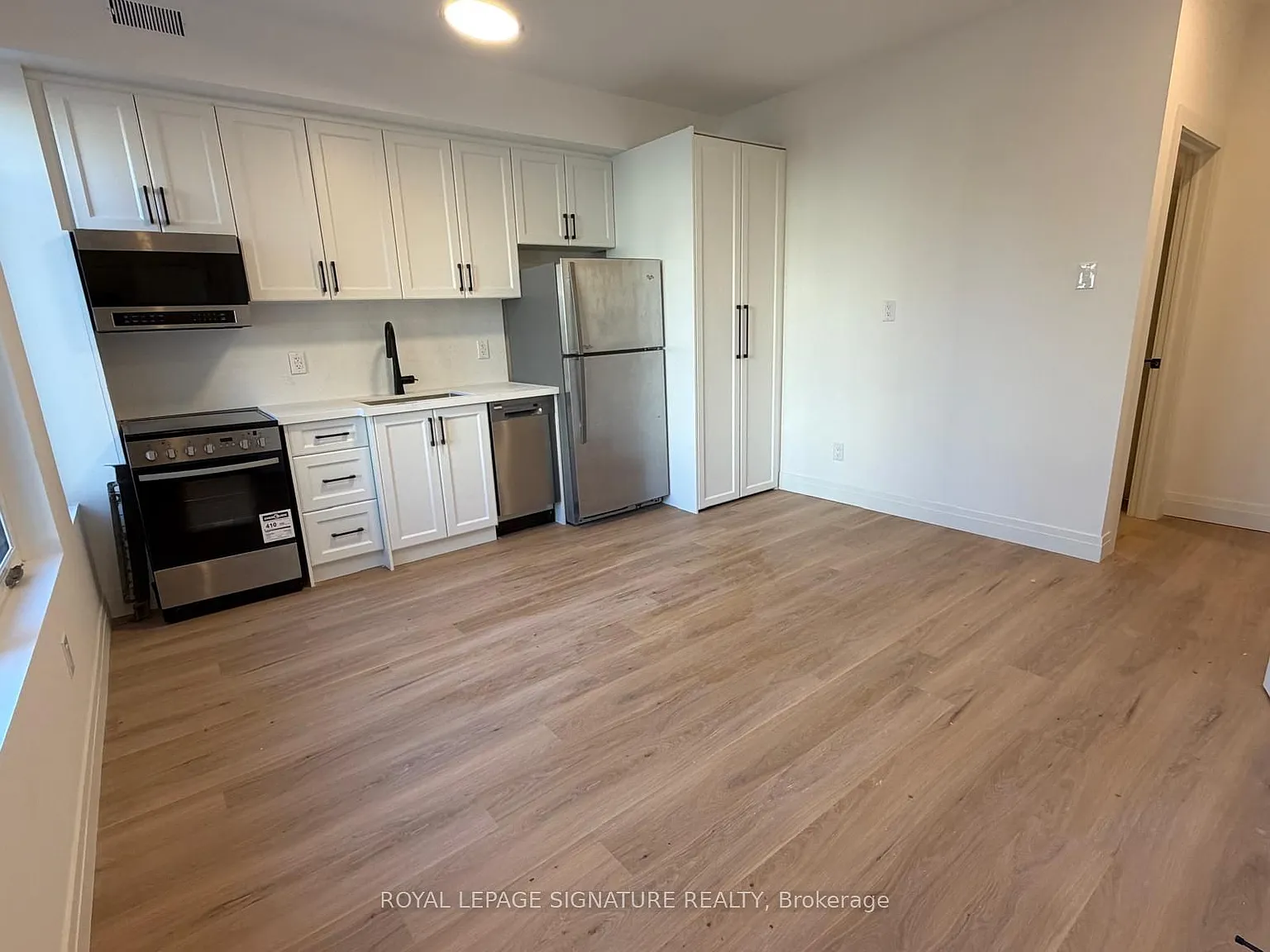1 bed, $2,000 — Photo 4