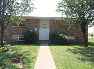 744 Demaret Dr, Columbia, MO 65202