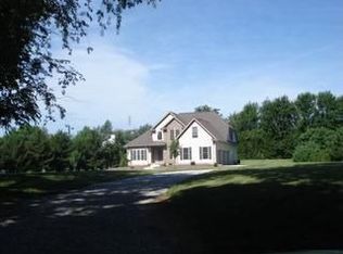 7996 Rice Rd, Amherst, OH 44001